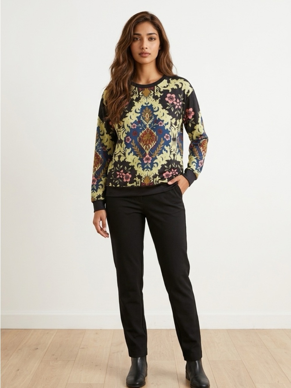 NWT Floral Patterned Long Sleeve Top | Size Small | Patterned